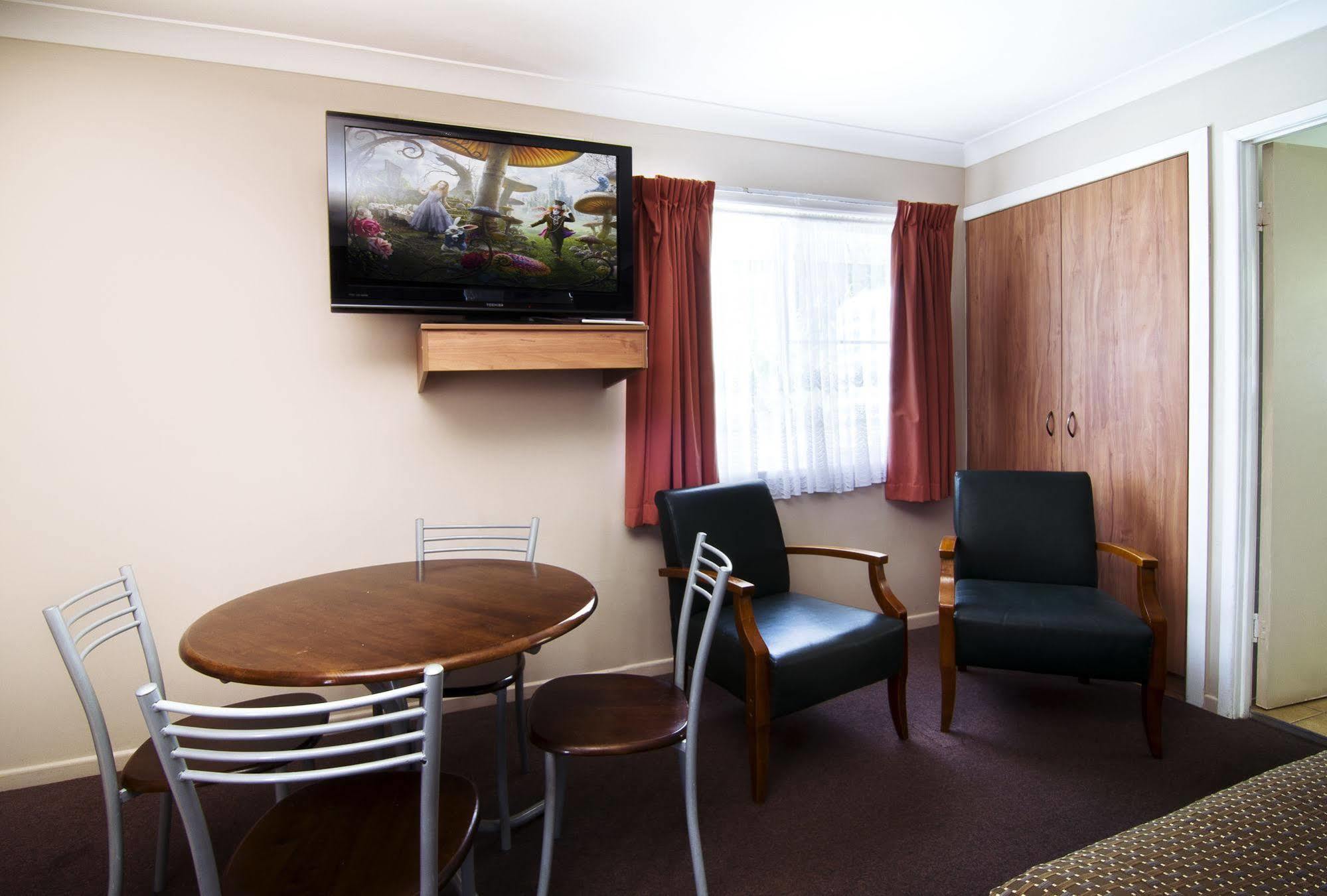 Motel Riviera On Ruthven Toowoomba Zewnętrze zdjęcie