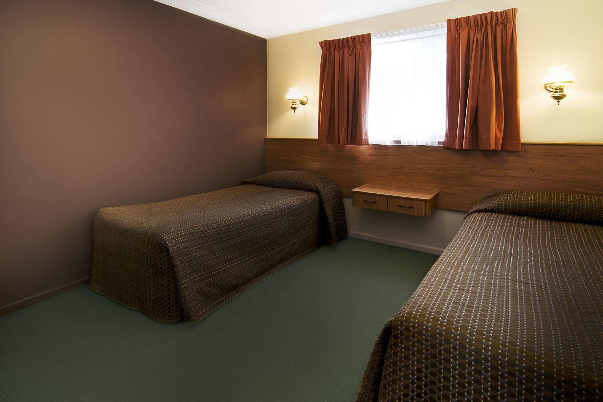 Motel Riviera On Ruthven Toowoomba Zewnętrze zdjęcie
